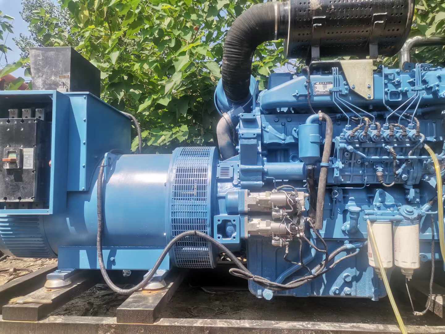 湄潭详细说明降低 800kW 柴油发电机输出电流波动的方法