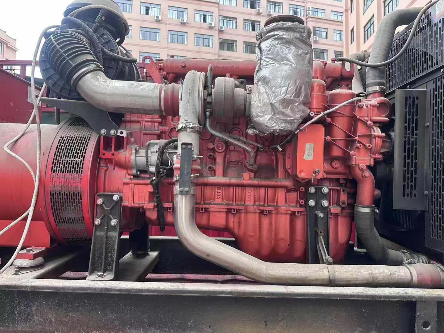 湄潭如何选择适合 600kW 柴油发电机组的过载保护器？